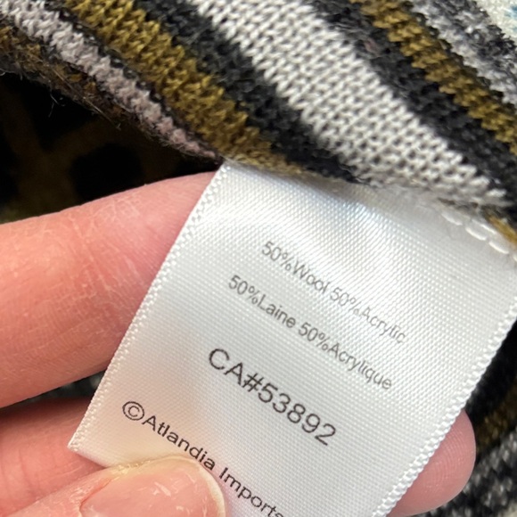 Blue and Black Pencil Skirt with Adjustable Fit - Picture 4 of 4